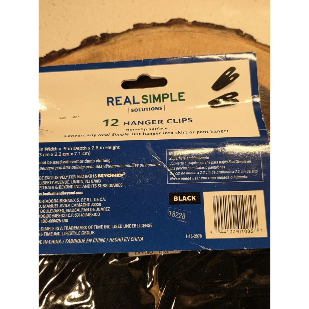 SEALED Black Non Slip Finger Clips For Hangers 12 Pack Garment Hanger Clips